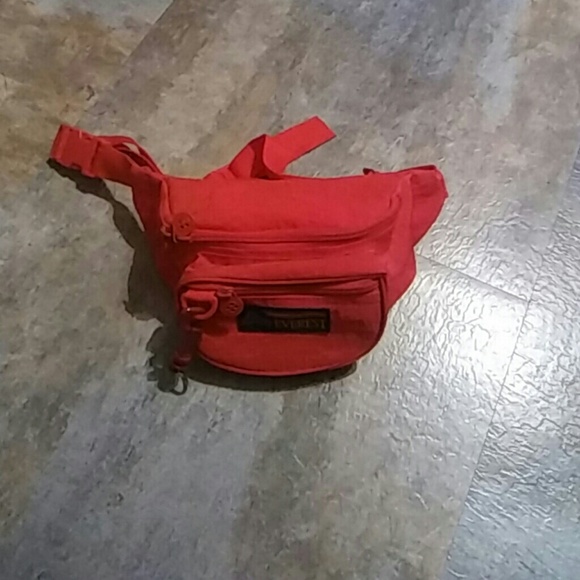 Handbags - Cute fanny pack